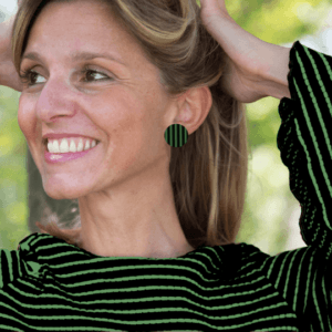 Alternative view of orecchini LUNA PIENA fantasia : righe verde e nero