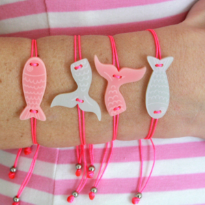 braccialetto SIRENA: rosa - filo fucsia fluo