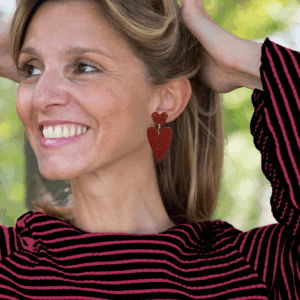 Alternative view of orecchini CUORE: glitter rosso cardinale